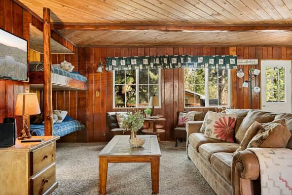Snuggle Down Cottage, near Village w Mtn Views - Image 4