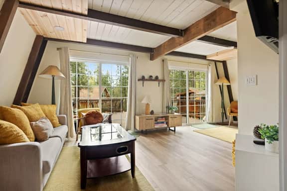 Swiss Bliss, Ideal Location w Hot Tub & BBQ - Image 2