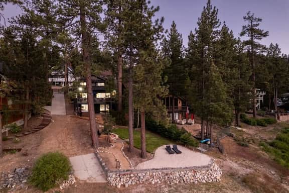 TheLakeHouz | Private Dock, Hot Tub w/ Lake Views - Image 5
