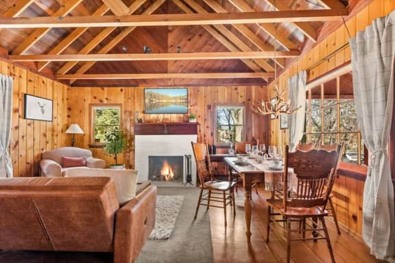 Tree Top Casitas w/ Hot Tub & Walk to the Village - Image 4