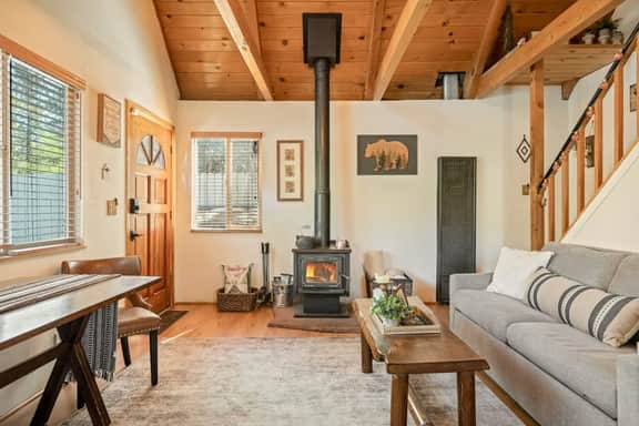 A-Frame Maple Chalet |Fire Pit, Hot Tub, Foosball - Image 2