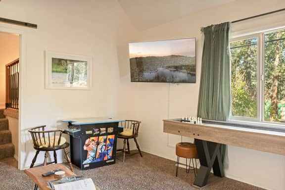 Big Bear Little Cabin | Hot Tub, Game Loft, Gazebo - Image 4