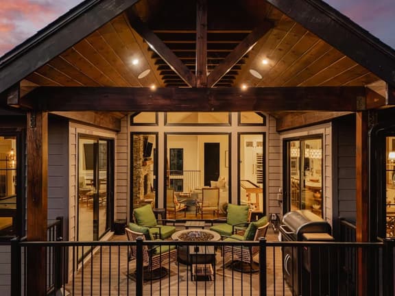 Custom Lux Cabin, Lake Views, Spa & Game Room - Image 1