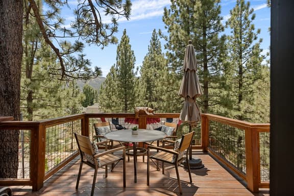 Monterey Log Lair with Pool Table - Slope Views - Image 1
