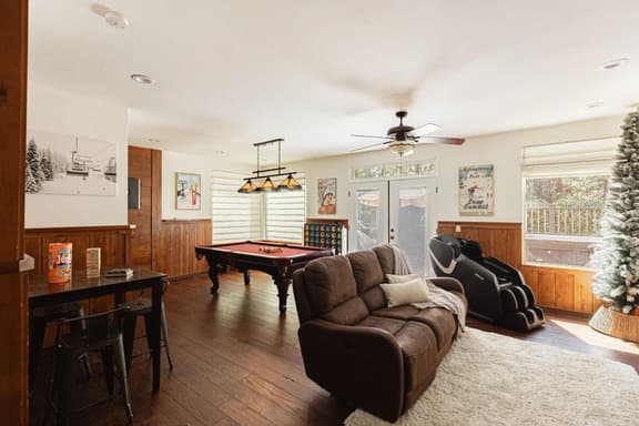 NEW! Knoll Lake Cabin in Big Bear Lake, BBQ, PET - Image 1