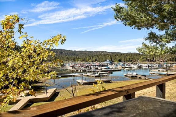 YOLO Escape | Lakefront Views - EV Charger - Image 1